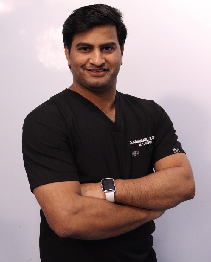 Dr Rakesh Komuravelli MS ( Ortho ), FIJR, Consultant Robotic Joint Replacement, Arthroscopy, Trauma Surgeon